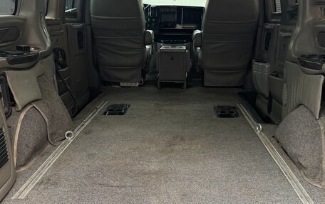 Chevrolet Express II, 2004 год, 1 550 000 рублей, 21 фотография