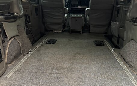 Chevrolet Express II, 2004 год, 1 550 000 рублей, 20 фотография