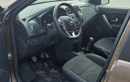 Renault Logan II, 2019 год, 990 000 рублей, 6 фотография