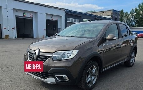 Renault Logan II, 2019 год, 990 000 рублей, 17 фотография