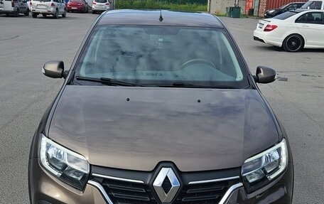 Renault Logan II, 2019 год, 990 000 рублей, 10 фотография