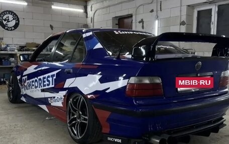 BMW 3 серия, 1992 год, 550 000 рублей, 3 фотография