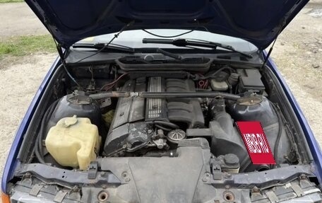 BMW 3 серия, 1992 год, 550 000 рублей, 6 фотография