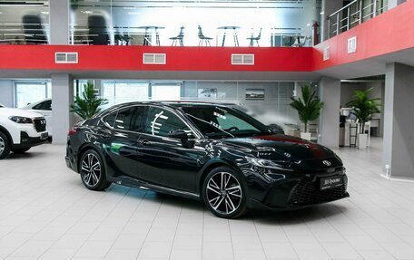 Toyota Camry, 2024 год, 3 300 000 рублей, 3 фотография