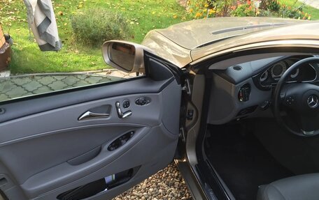 Mercedes-Benz CLS, 2008 год, 1 300 000 рублей, 12 фотография