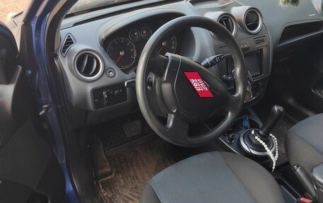 Ford Fiesta, 2008 год, 260 000 рублей, 2 фотография