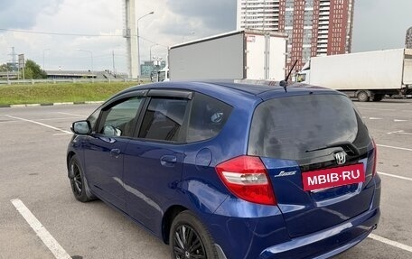 Honda Jazz II рестайлинг, 2011 год, 970 000 рублей, 5 фотография