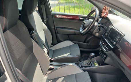 Volkswagen Polo VI (EU Market), 2021 год, 680 000 рублей, 4 фотография