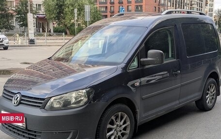 Volkswagen Caddy III рестайлинг, 2011 год, 1 000 000 рублей, 2 фотография