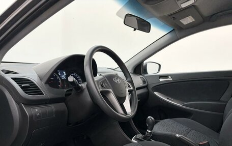Hyundai Solaris II рестайлинг, 2015 год, 1 435 000 рублей, 8 фотография