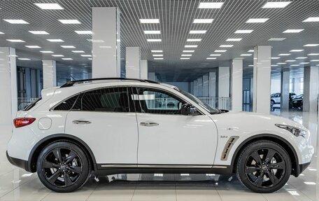Infiniti QX70, 2014 год, 2 352 000 рублей, 7 фотография