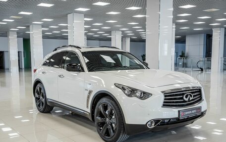 Infiniti QX70, 2014 год, 2 352 000 рублей, 5 фотография