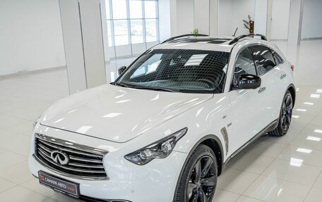 Infiniti QX70, 2014 год, 2 352 000 рублей, 2 фотография