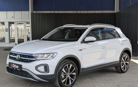 Volkswagen T-Roc I, 2025 год, 3 049 000 рублей, 2 фотография