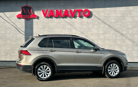 Volkswagen Tiguan II, 2020 год, 2 710 000 рублей, 5 фотография