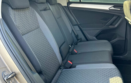 Volkswagen Tiguan II, 2020 год, 2 710 000 рублей, 11 фотография
