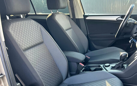 Volkswagen Tiguan II, 2020 год, 2 710 000 рублей, 12 фотография