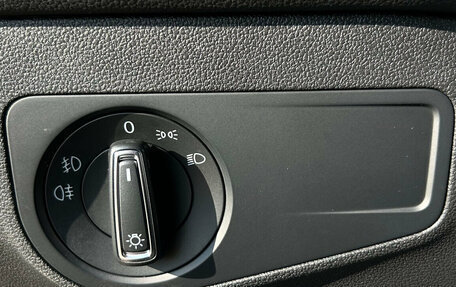 Volkswagen Tiguan II, 2020 год, 2 710 000 рублей, 26 фотография