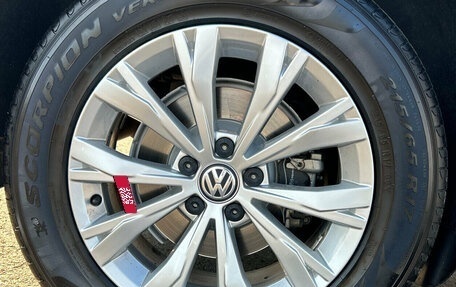 Volkswagen Tiguan II, 2020 год, 2 710 000 рублей, 28 фотография