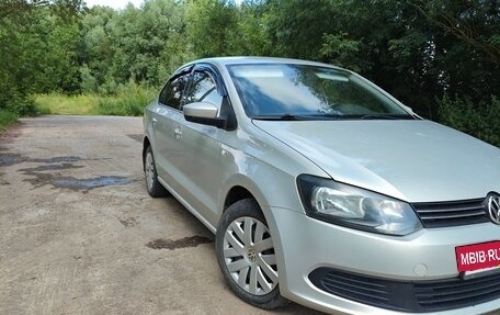 Volkswagen Polo VI (EU Market), 2013 год, 670 000 рублей, 3 фотография