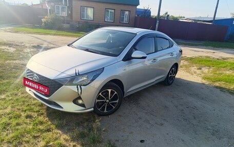 Hyundai Solaris II рестайлинг, 2021 год, 1 550 000 рублей, 12 фотография