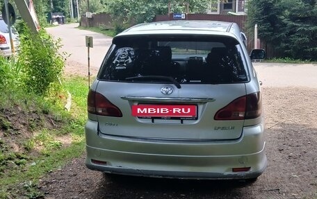 Toyota Ipsum II, 2001 год, 700 000 рублей, 5 фотография