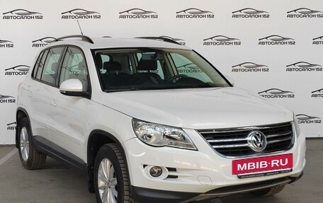 Volkswagen Tiguan I, 2011 год, 1 289 000 рублей, 3 фотография