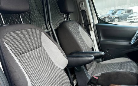 Peugeot Partner II рестайлинг 2, 2012 год, 670 000 рублей, 11 фотография