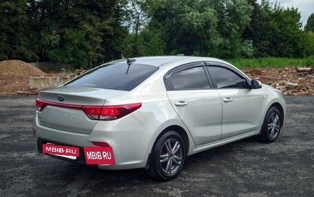 KIA Rio IV, 2018 год, 1 065 000 рублей, 5 фотография