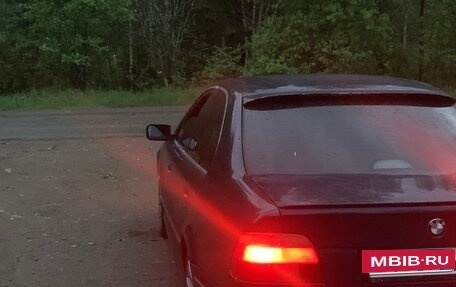 BMW 5 серия, 1996 год, 650 000 рублей, 3 фотография