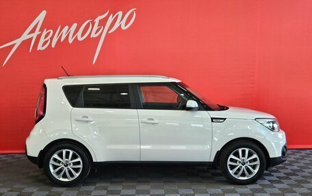 KIA Soul II рестайлинг, 2017 год, 1 650 000 рублей, 6 фотография