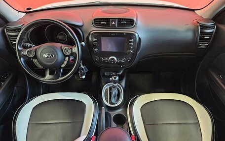 KIA Soul II рестайлинг, 2017 год, 1 650 000 рублей, 9 фотография