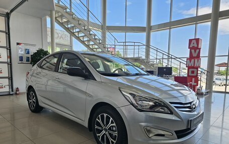 Hyundai Solaris II рестайлинг, 2015 год, 989 000 рублей, 4 фотография
