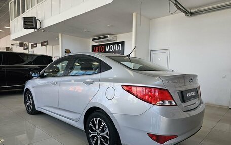 Hyundai Solaris II рестайлинг, 2015 год, 989 000 рублей, 5 фотография