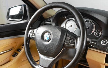 BMW 5 серия, 2010 год, 1 649 000 рублей, 12 фотография