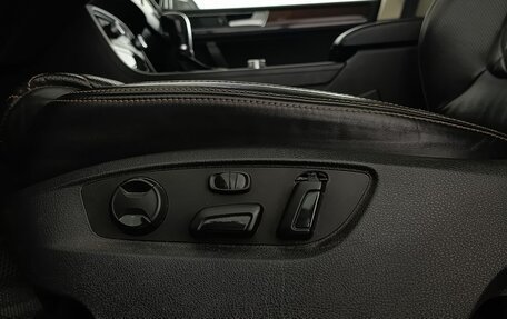 Volkswagen Touareg III, 2017 год, 3 450 000 рублей, 10 фотография