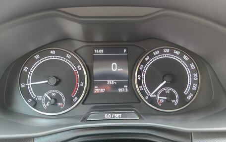 Skoda Rapid II, 2021 год, 1 650 000 рублей, 11 фотография
