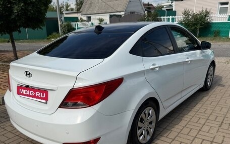 Hyundai Solaris II рестайлинг, 2016 год, 960 000 рублей, 5 фотография