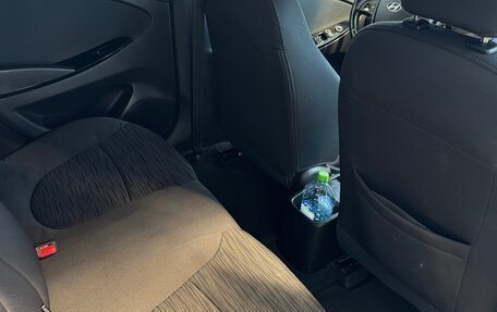 Hyundai Solaris II рестайлинг, 2016 год, 960 000 рублей, 15 фотография