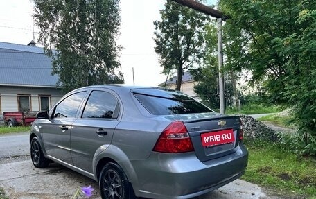 Chevrolet Aveo III, 2011 год, 550 000 рублей, 4 фотография