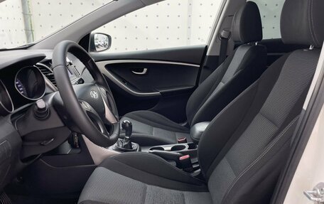Hyundai i30 II рестайлинг, 2012 год, 950 000 рублей, 11 фотография