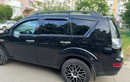 Mitsubishi Outlander III рестайлинг 3, 2008 год, 1 280 000 рублей, 4 фотография