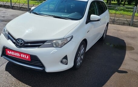 Toyota Auris II, 2015 год, 1 399 000 рублей, 7 фотография