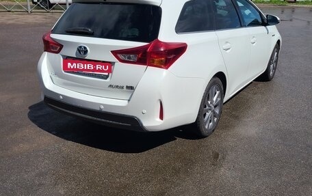 Toyota Auris II, 2015 год, 1 399 000 рублей, 3 фотография