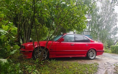 BMW 5 серия, 1988 год, 950 000 рублей, 3 фотография