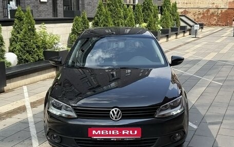 Volkswagen Jetta VI, 2014 год, 960 000 рублей, 12 фотография