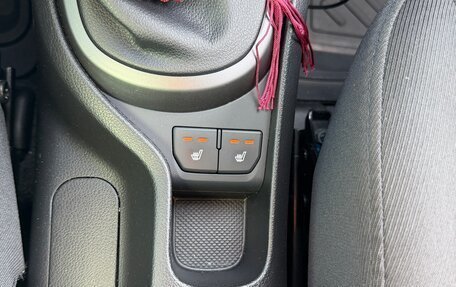 KIA Rio III рестайлинг, 2014 год, 819 000 рублей, 23 фотография
