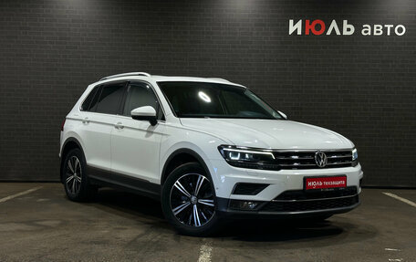 Volkswagen Tiguan II, 2017 год, 2 685 000 рублей, 3 фотография