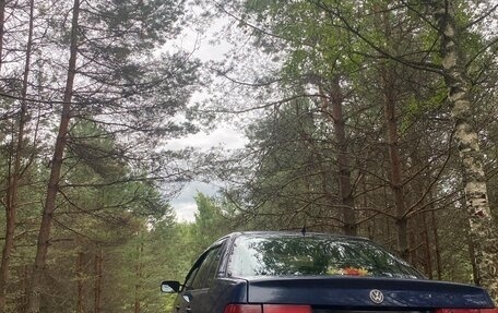 Volkswagen Passat B4, 1995 год, 240 000 рублей, 7 фотография