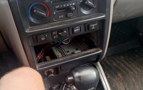 Subaru Forester, 1998 год, 200 000 рублей, 2 фотография